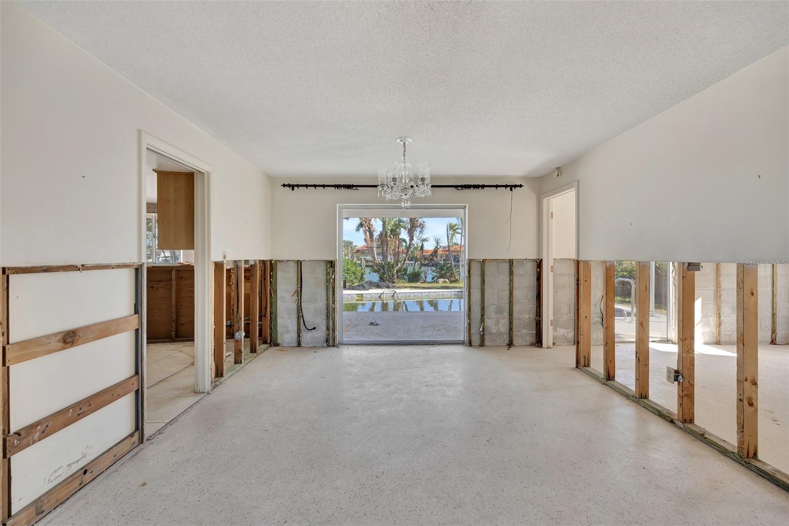 ISLAND ESTATES OF CLEARWATER - Residential