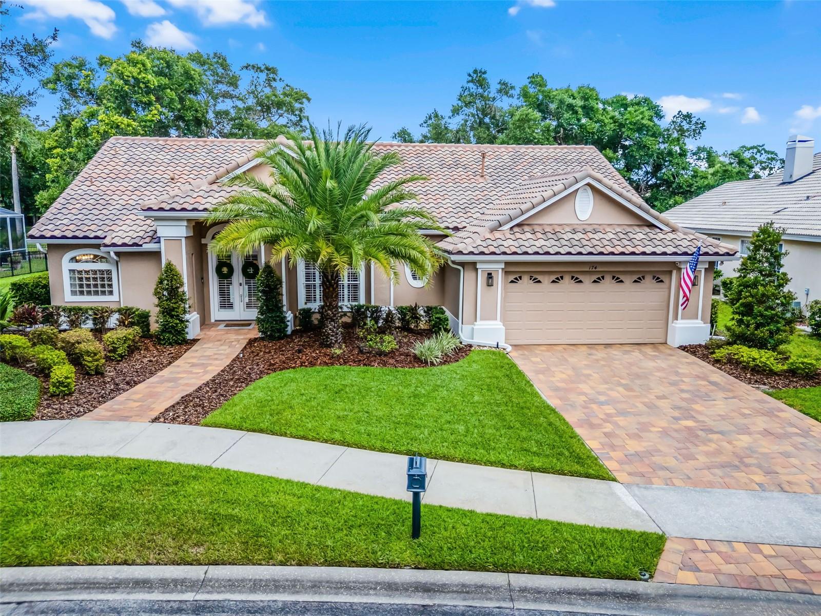 174 PROMENADE CIRCLE