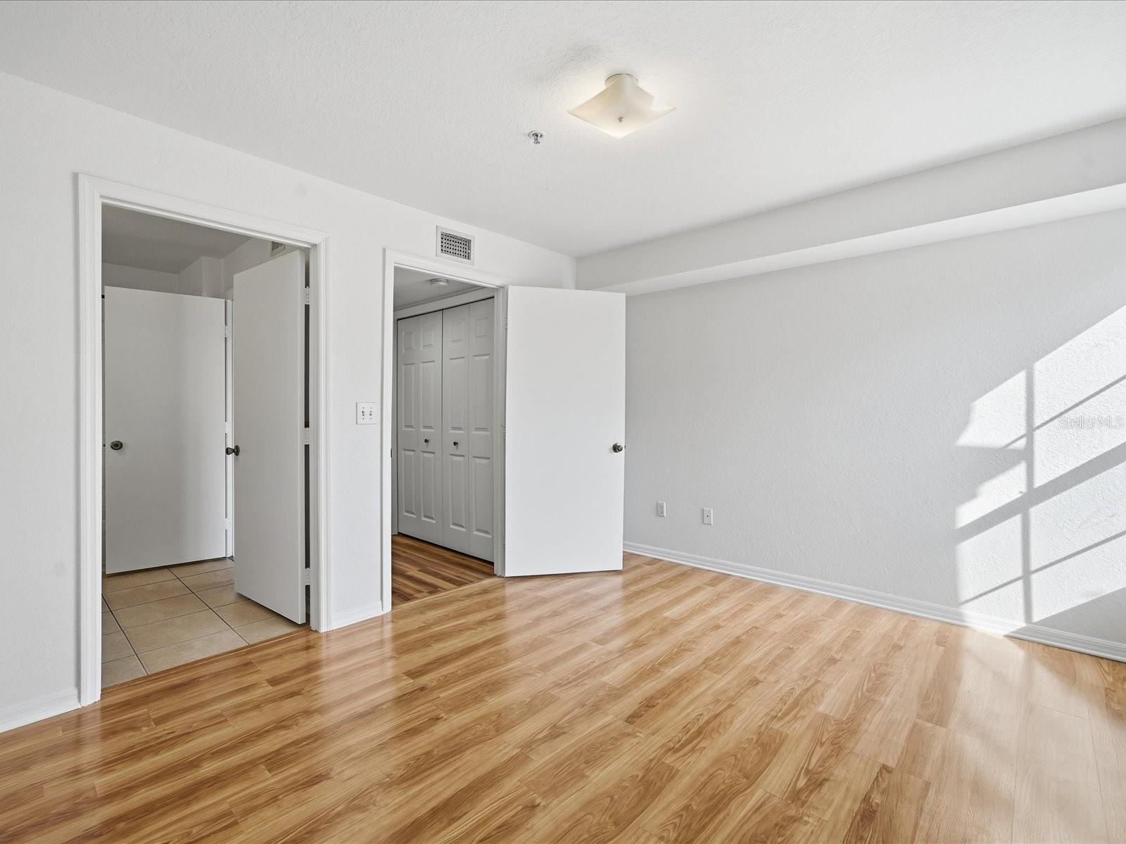 LAKEVIEW AT CALUSA TRACE - Residential