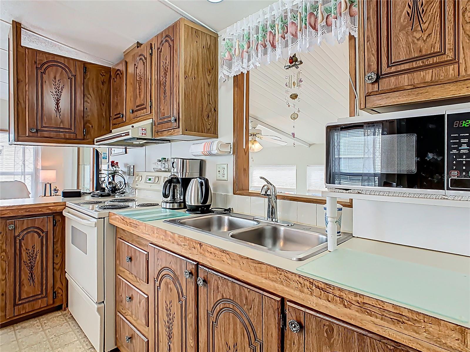 OUTDOOR RESORTS OF AMERICA - Residential