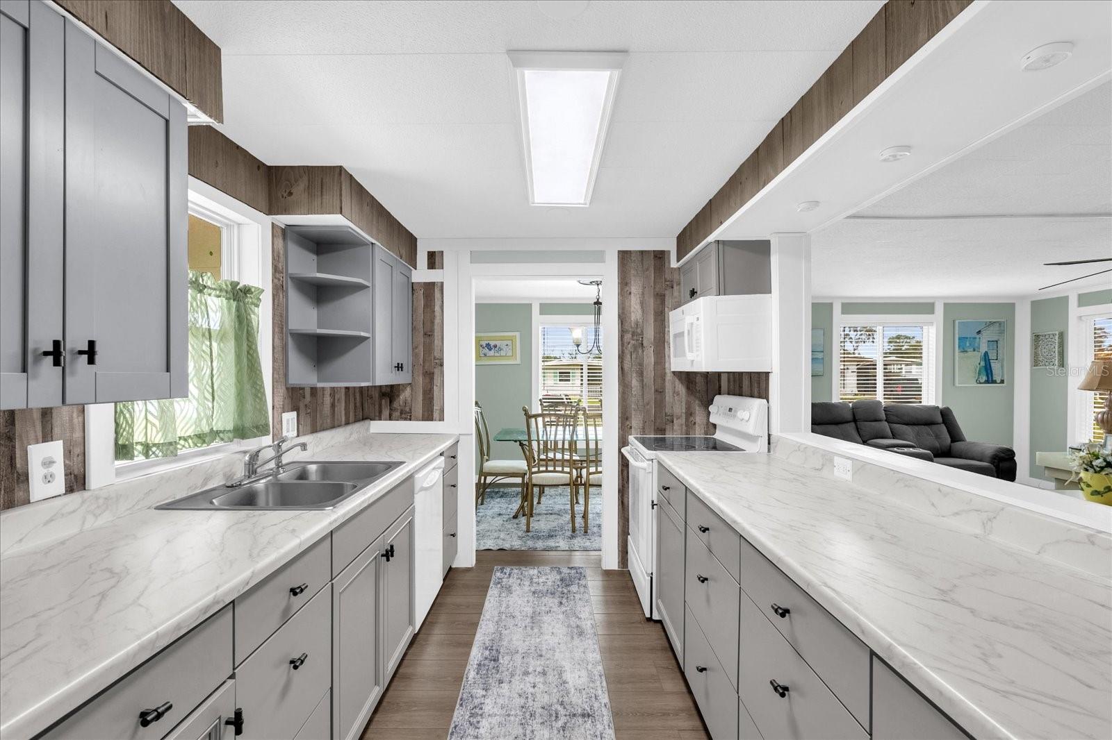 HAWTHORNE AT LEESBURG A COOP - Residential