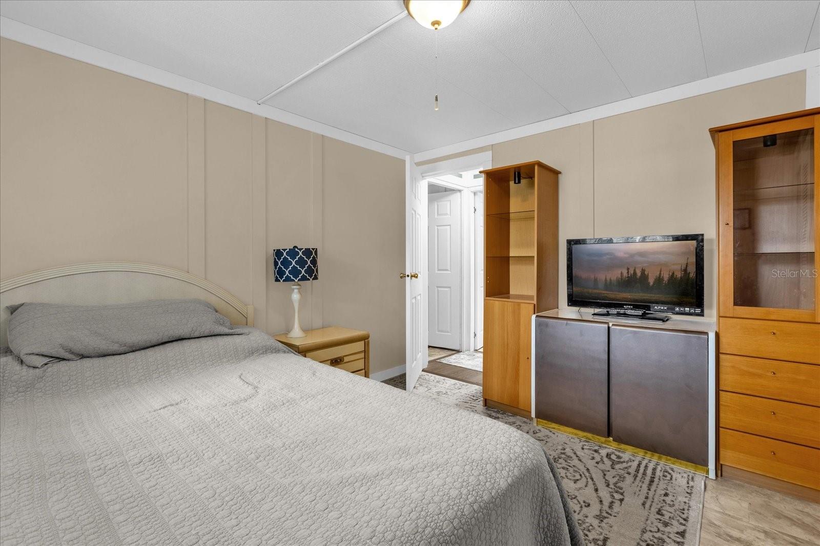 HAWTHORNE AT LEESBURG A COOP - Residential