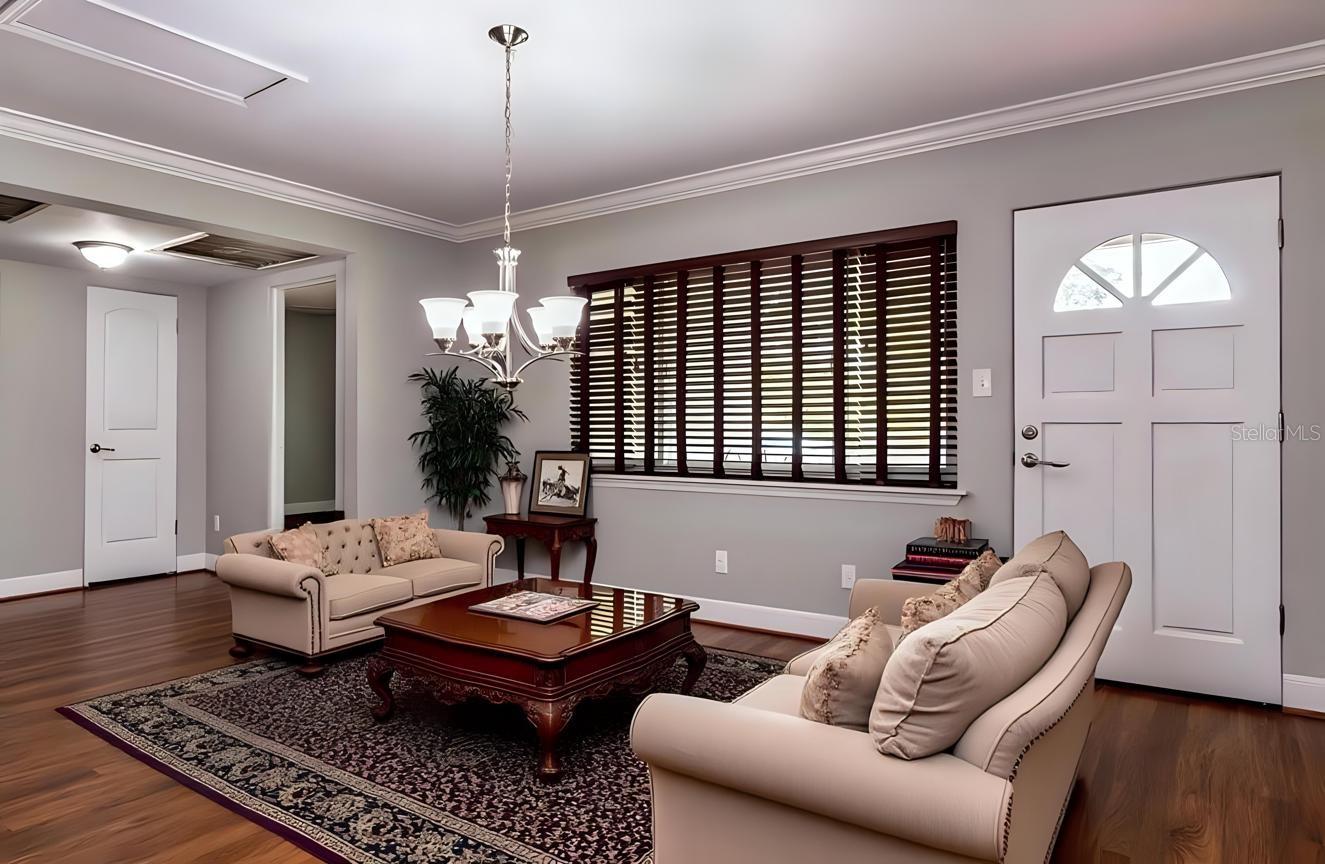 1713 HOURGLASS DRIVE