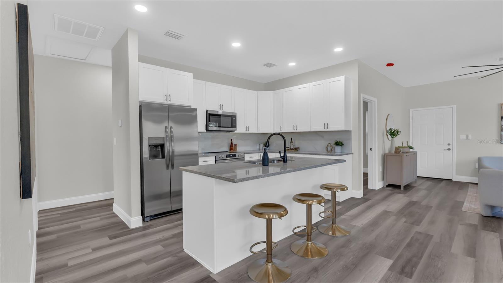 TANGERINE TERRACE 2 - Residential Lease