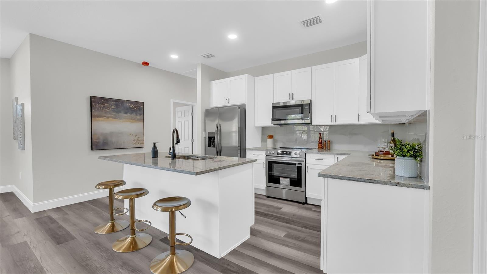 TANGERINE TERRACE 2 - Residential Lease