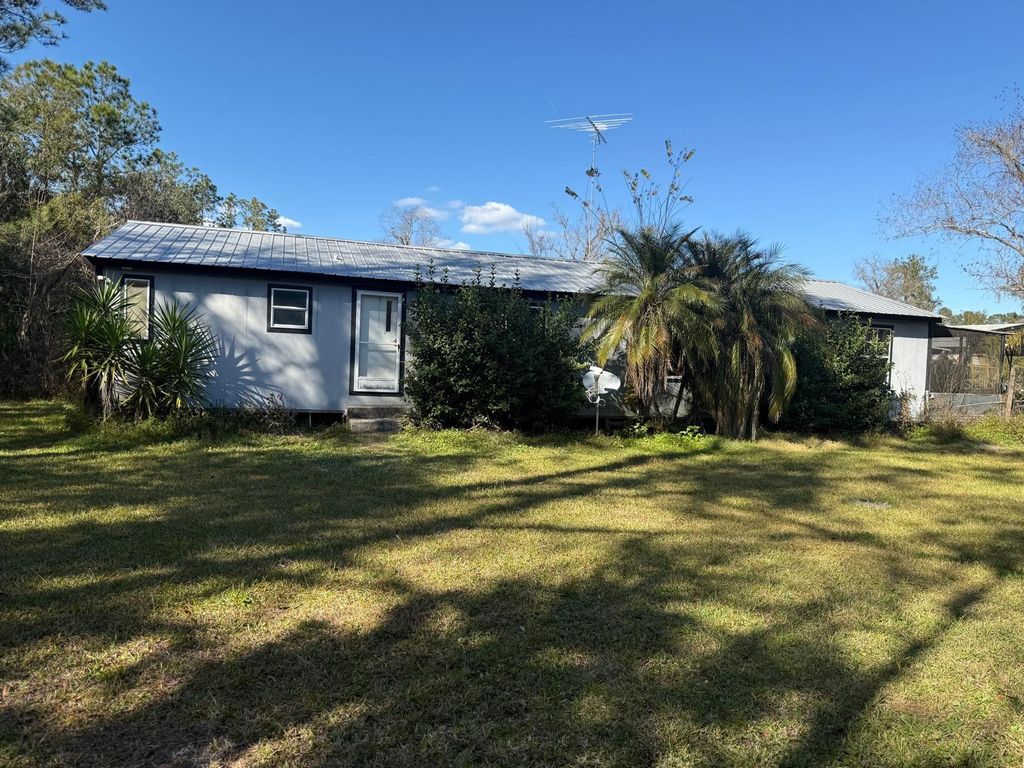 Photo of 116 Stone Farm Road, East Palatka, FL 32131 (MLS # FC315593)