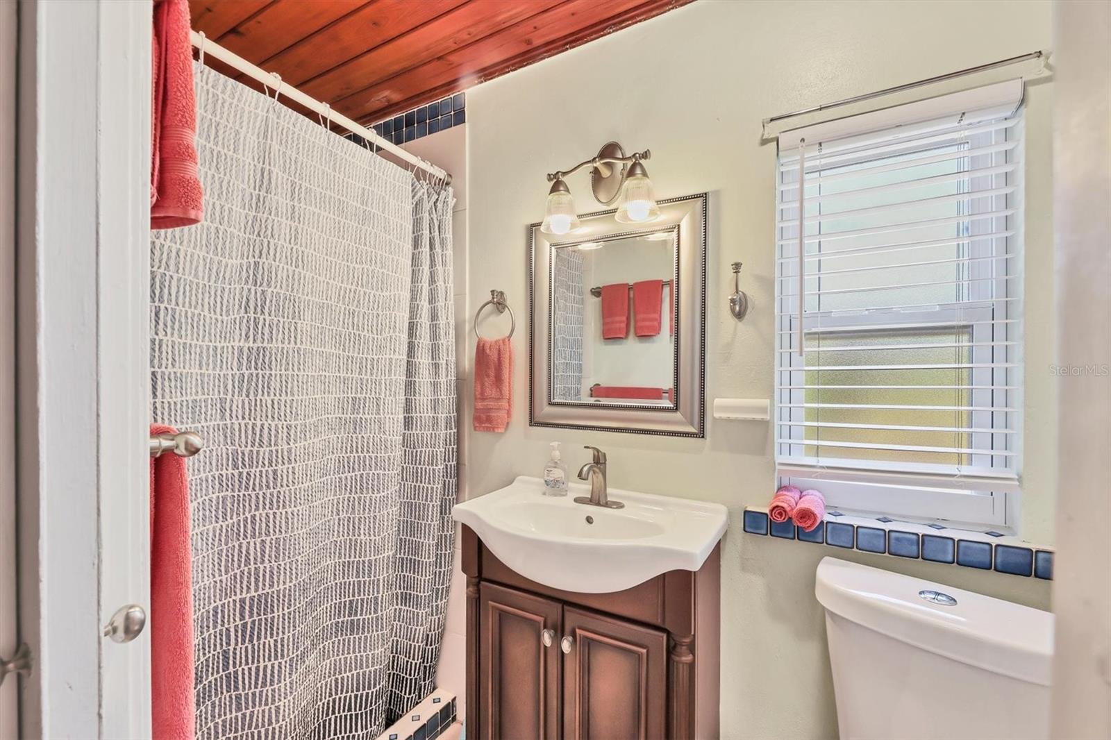 TYLER & DARLING ADD 01 - Residential