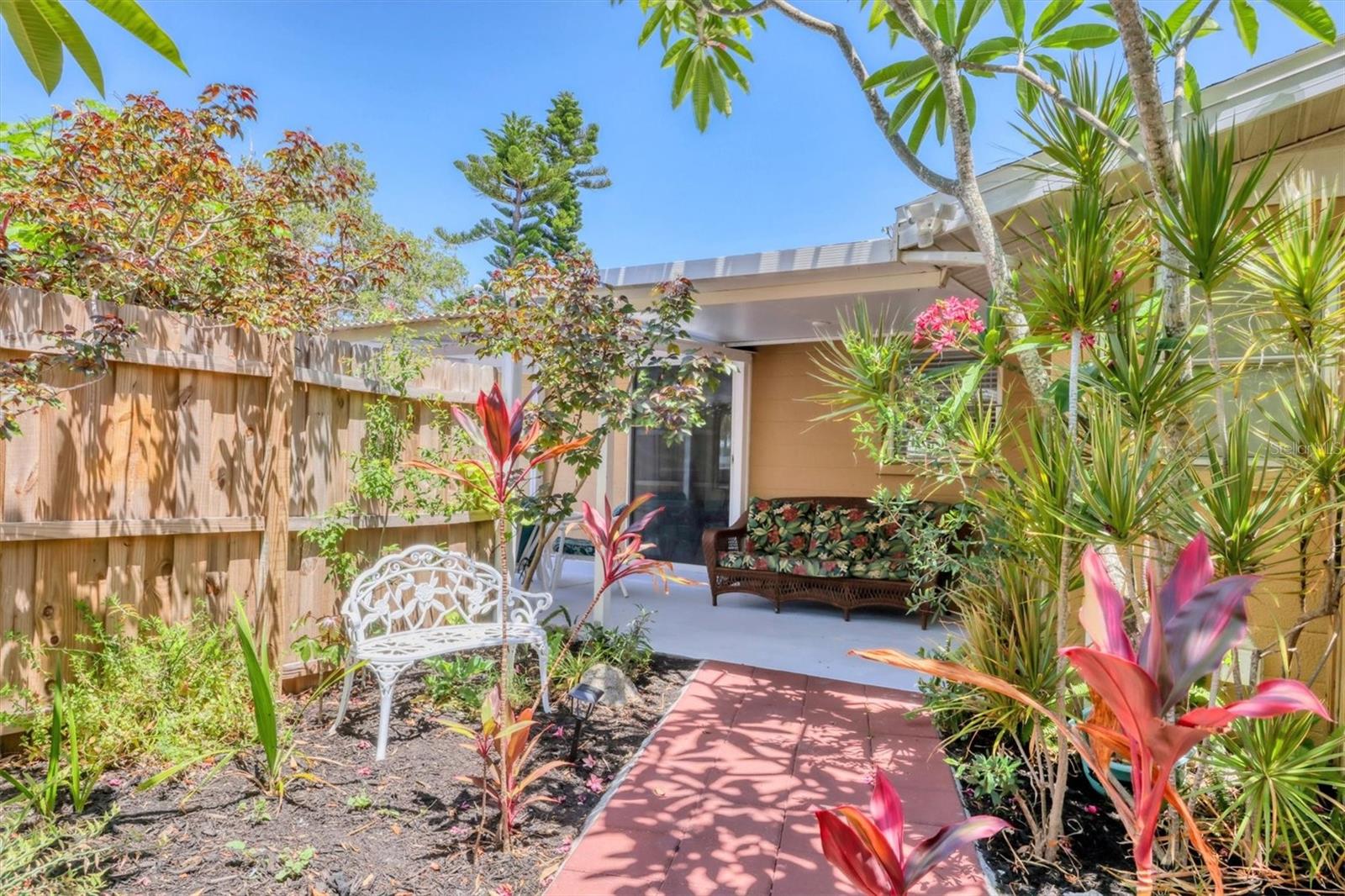 TYLER & DARLING ADD 01 - Residential