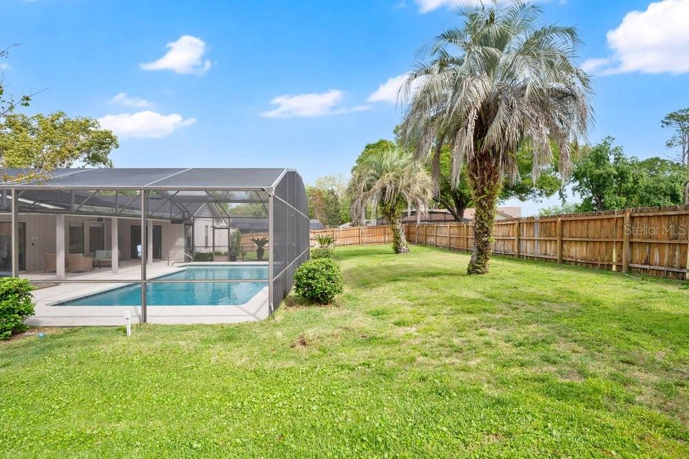 NORTHRIDGE - Residential