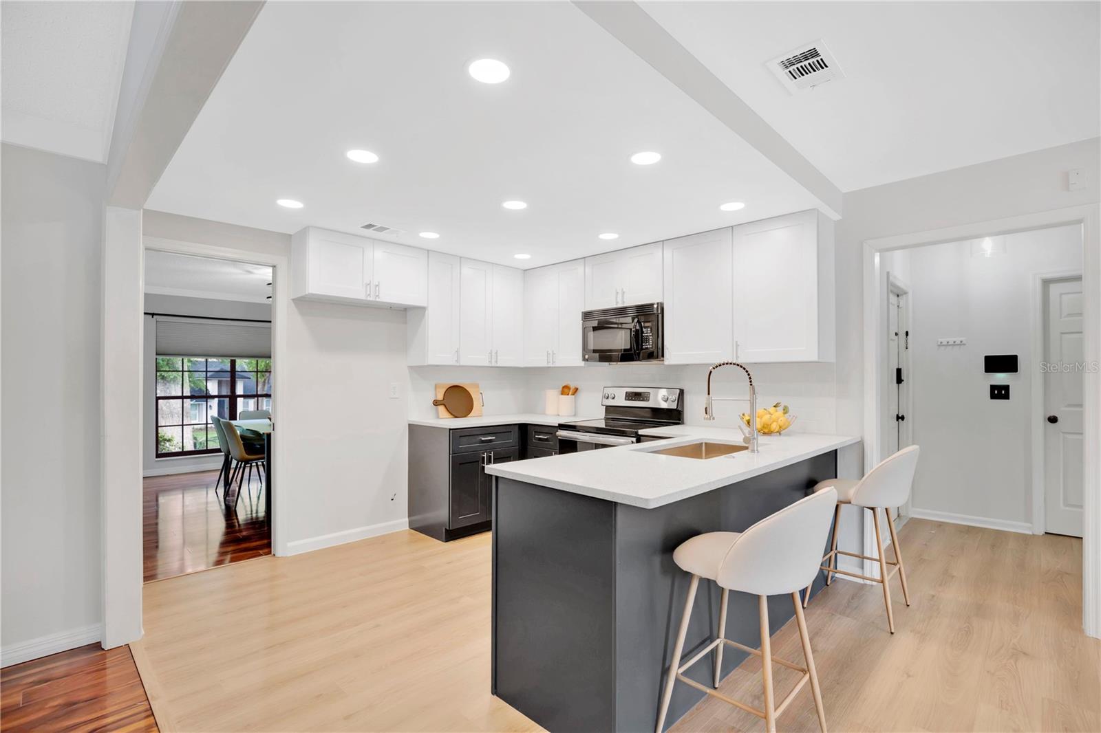 1386 S RIDGE LAKE CIRCLE