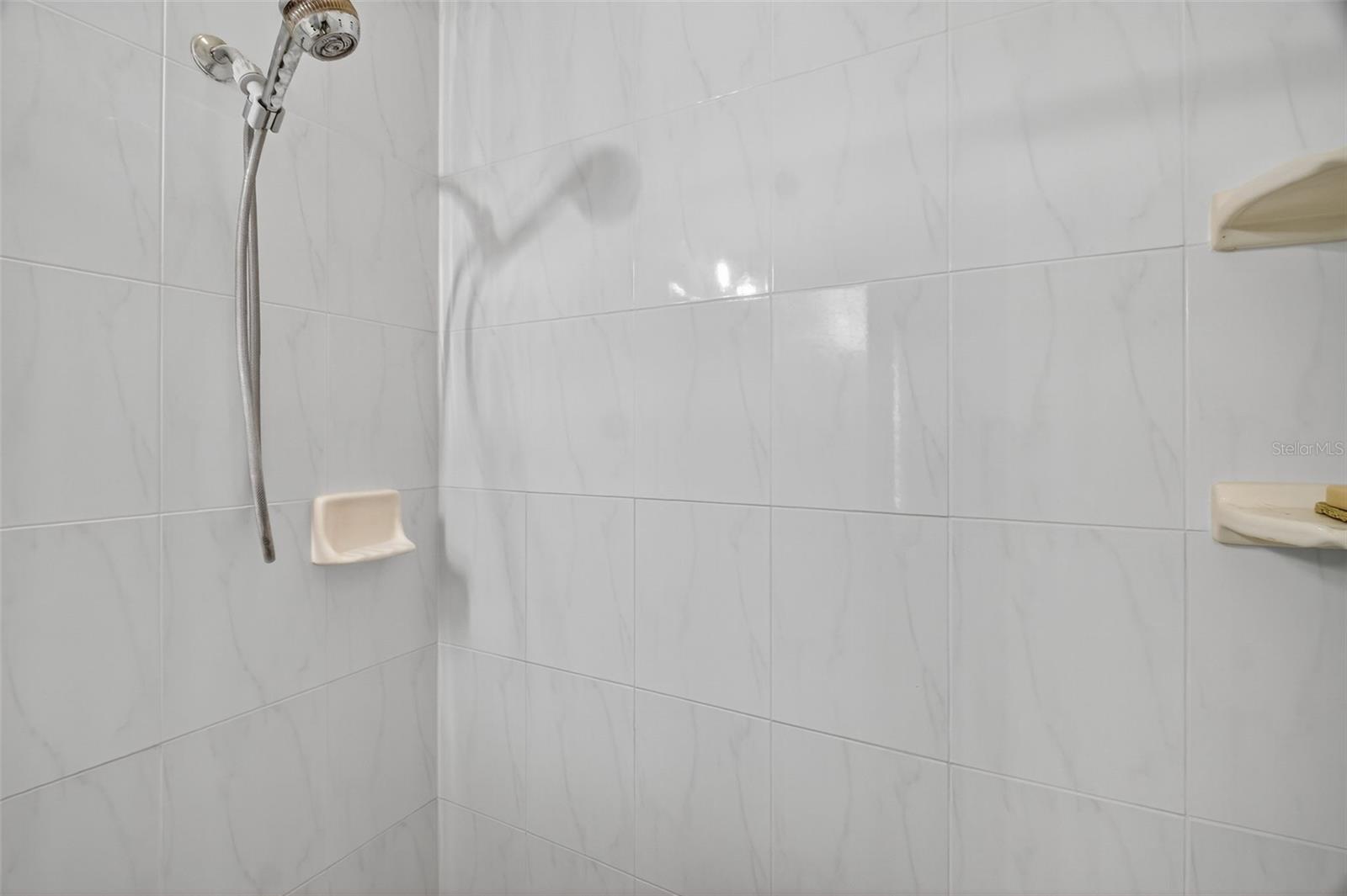 PARK PLACE ON LAKE JOANNA ADD 01 - Residential