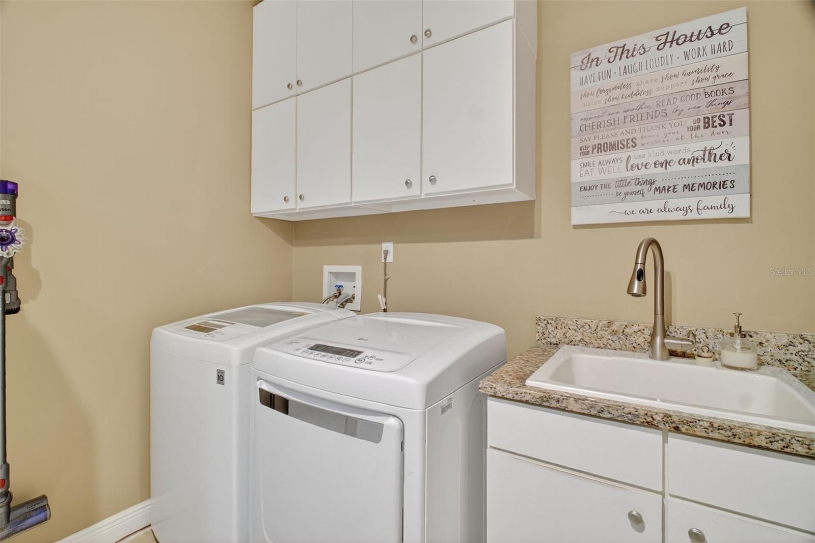 PARK PLACE ON LAKE JOANNA ADD 01 - Residential