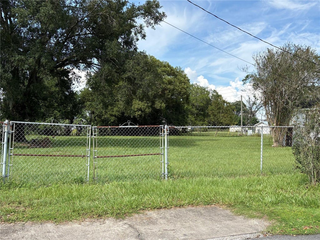 Photo of Southern Avenue, Lakeland, FL 33815 (MLS # TB8555693)