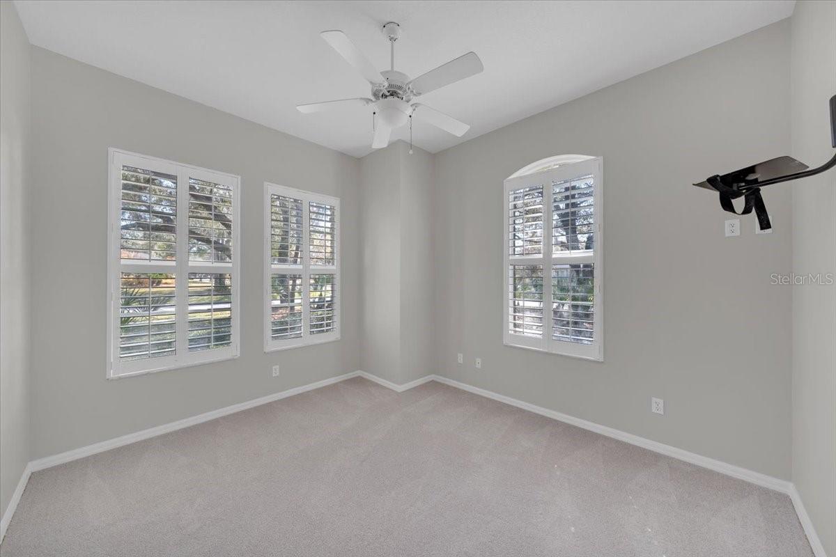 FISH HAWK TRAILS - Residential