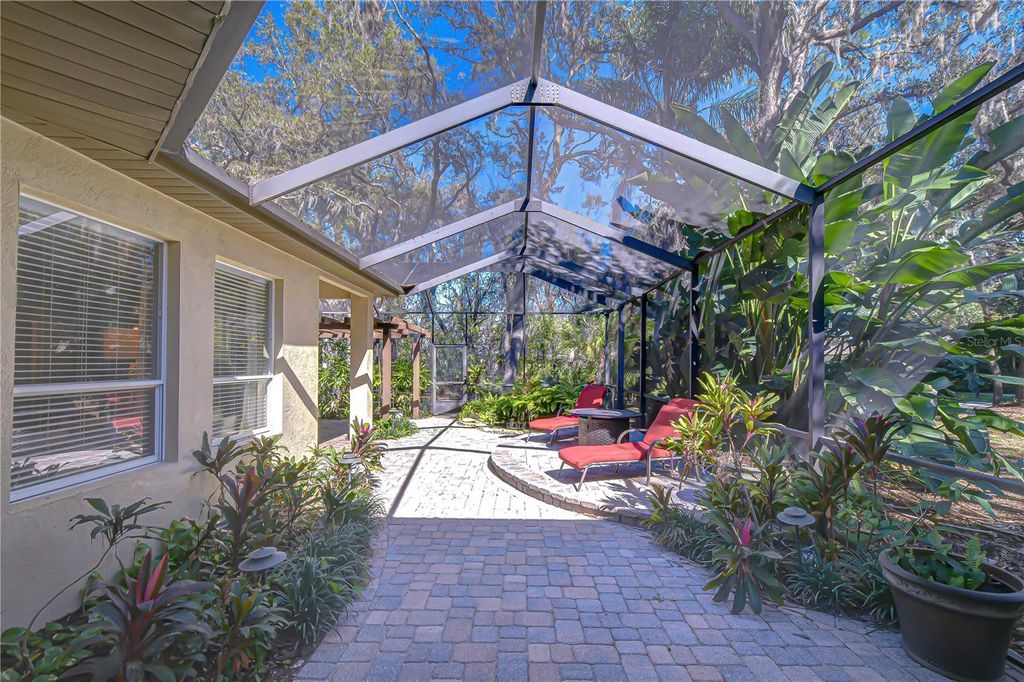 Photo of 6020 Audubon Manor Boulevard, Lithia, FL 33547 (MLS # TB8476755)