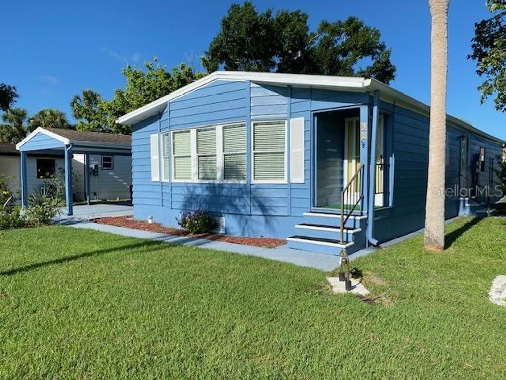 Photo of 60 Mourningdove Court, Ellenton, FL 34222 (MLS # A4656754)