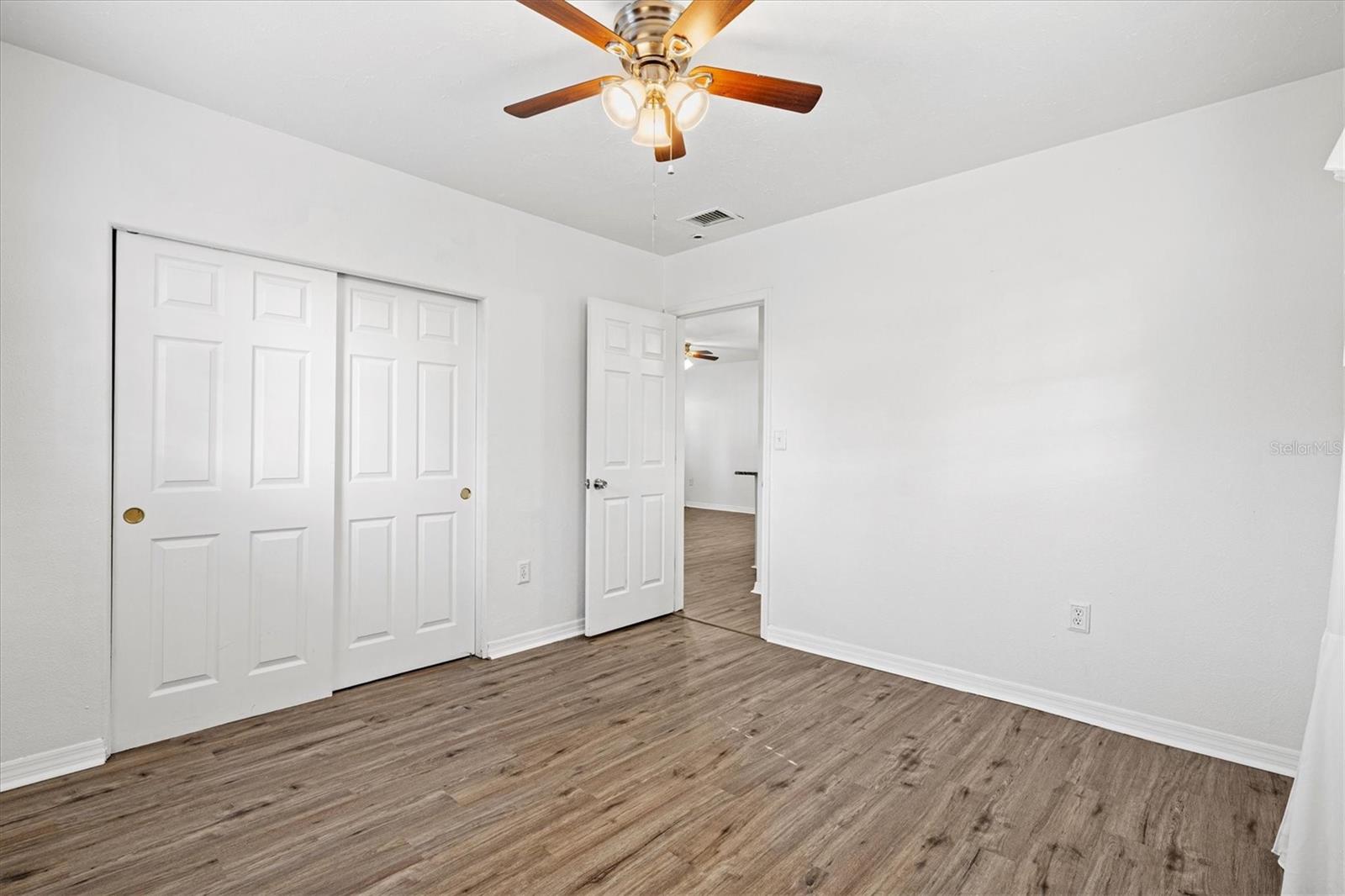 GOLDEN ACRES - Residential