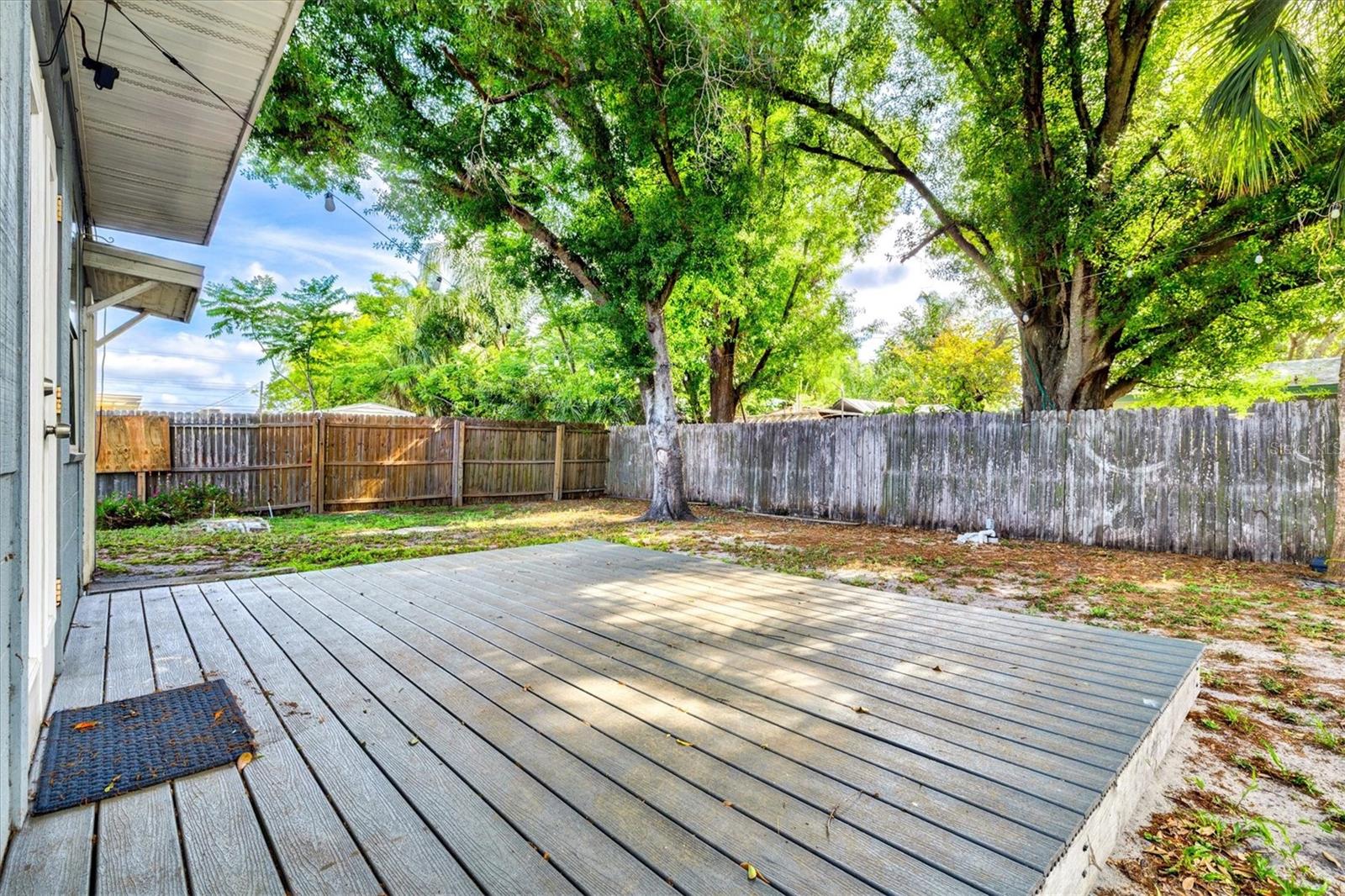 GOLDEN ACRES - Residential