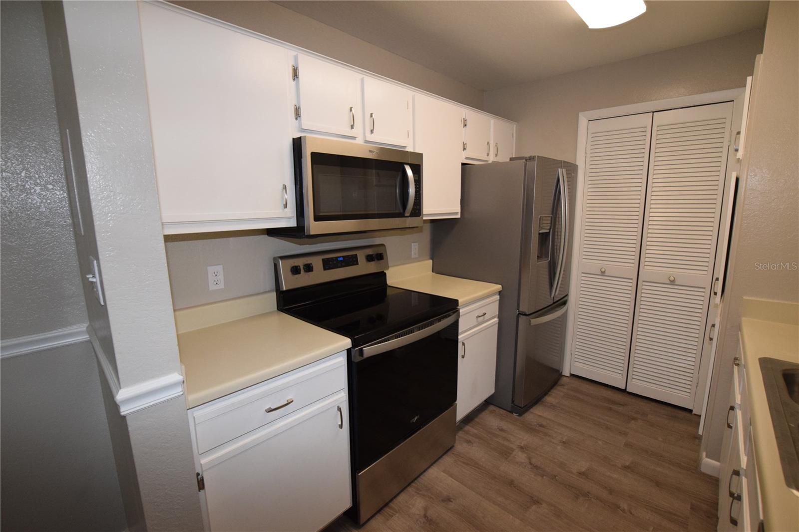 REGENCY GARDENS - Residential Lease