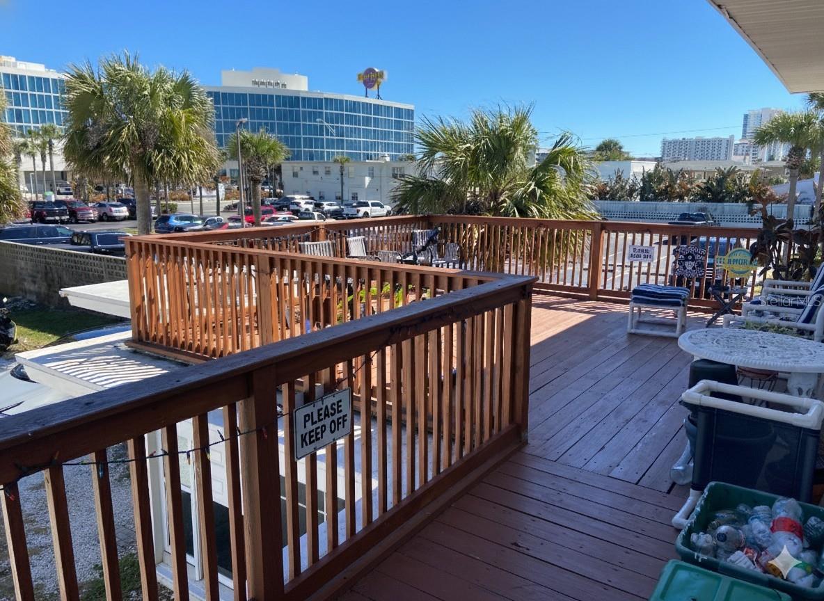 938 N GRANDVIEW AVENUE