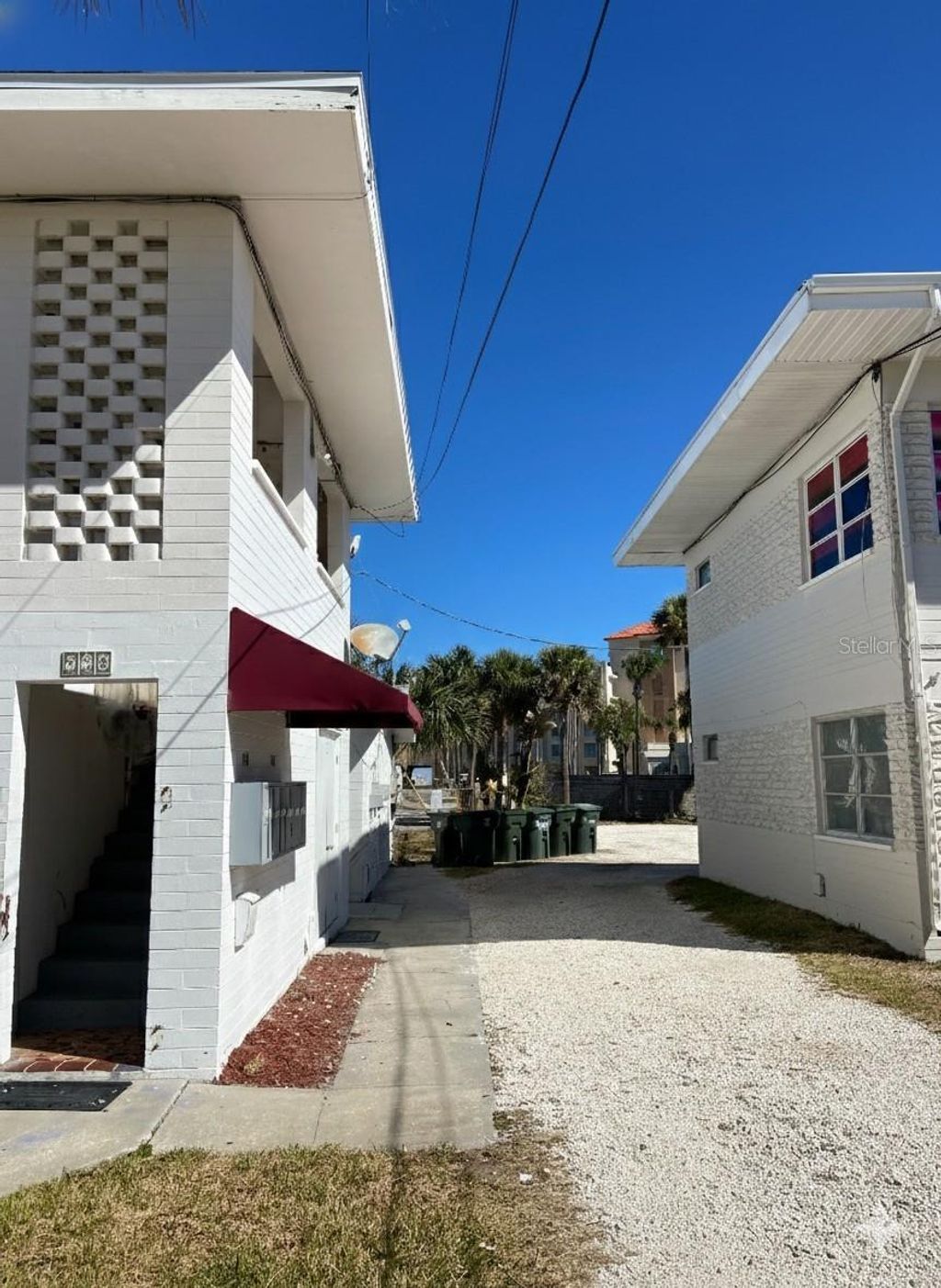 Photo of 938 N Grandview Avenue, Daytona Beach, FL 32118 (MLS # V4947232)