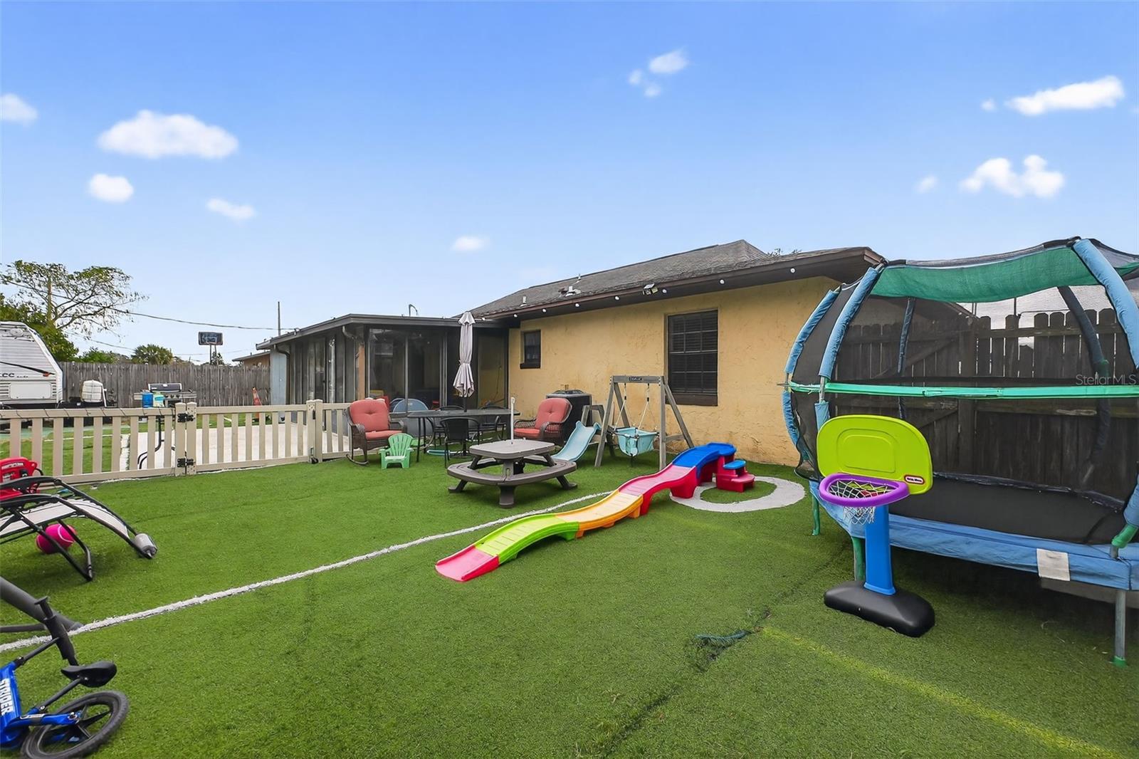 SHEPARDS CLEAR LAKE VILLAGE - Residential