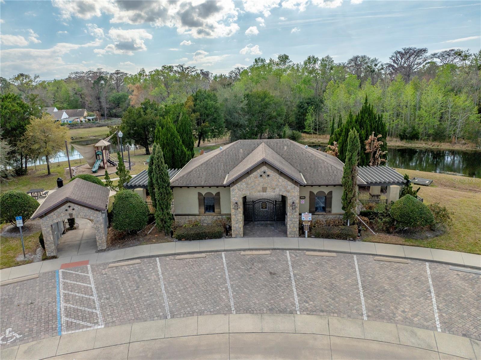 TIERRA BELLA SUB - Residential