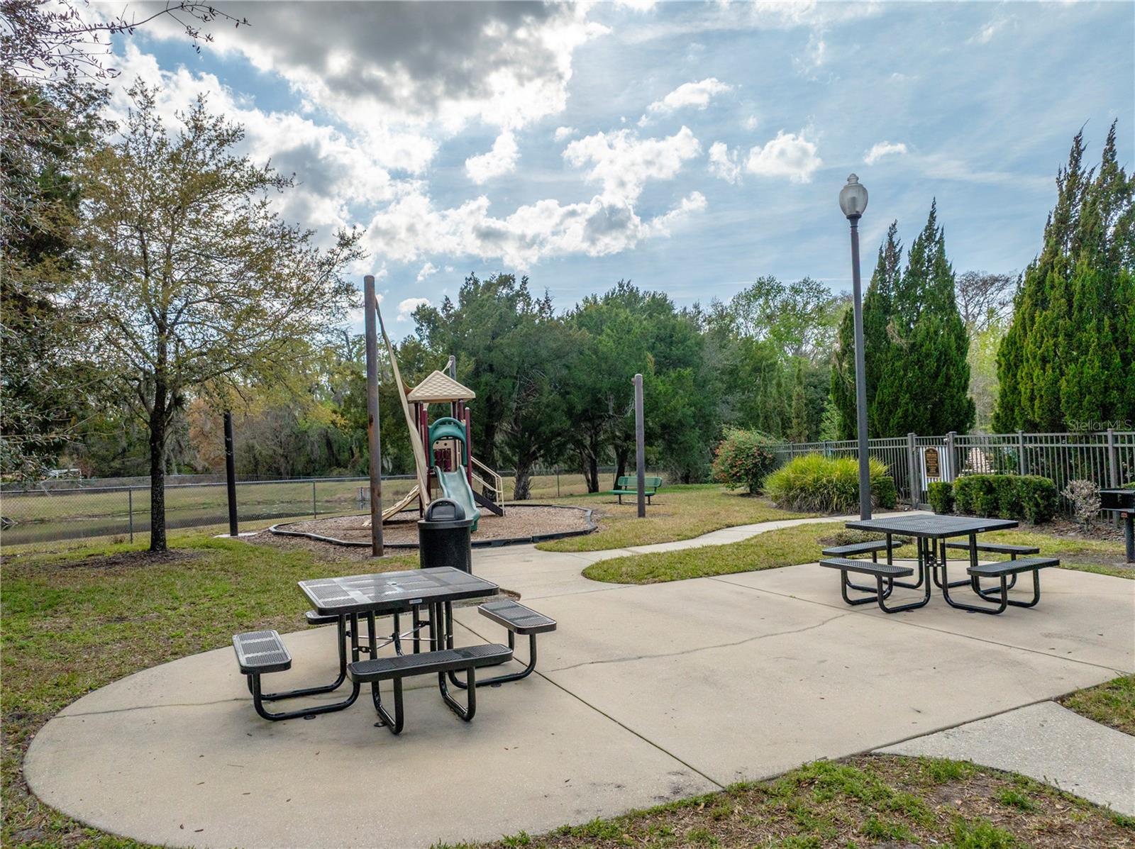 TIERRA BELLA SUB - Residential