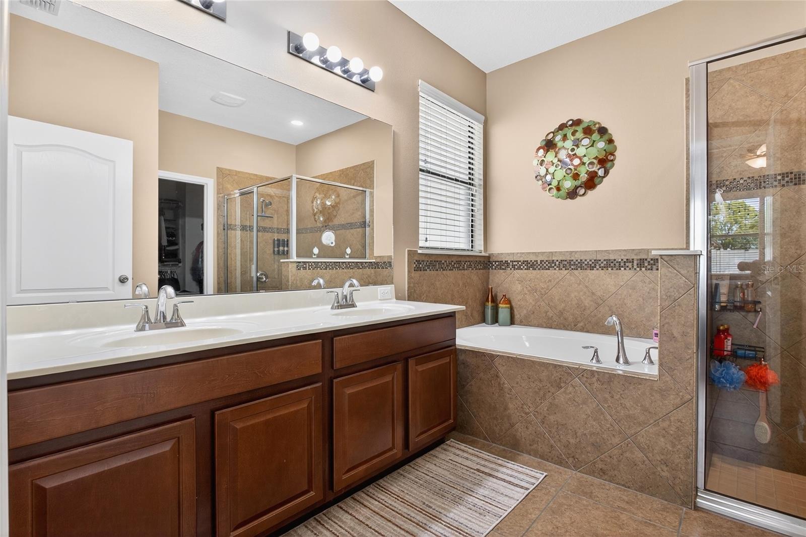 TIERRA BELLA SUB - Residential