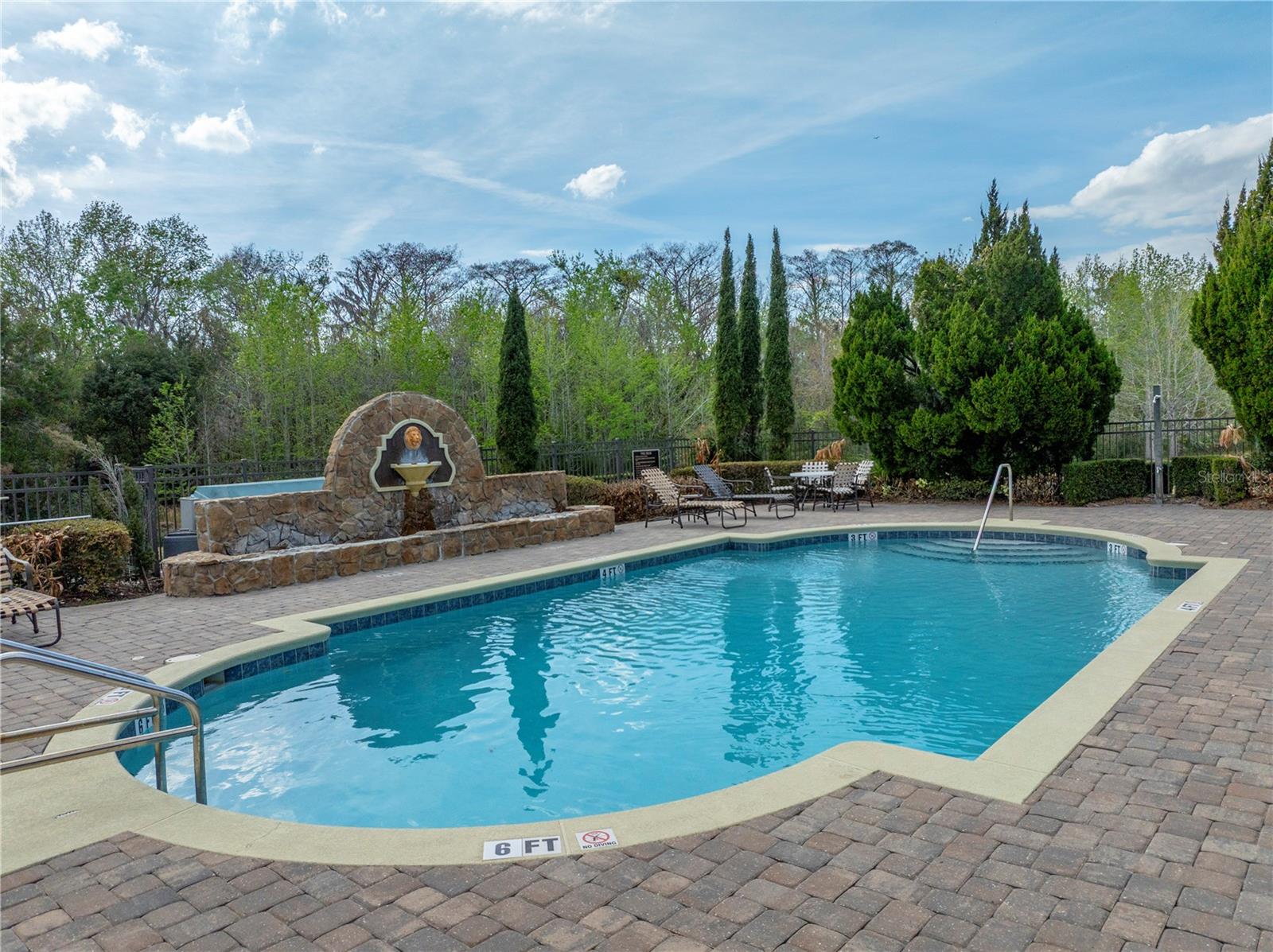 TIERRA BELLA SUB - Residential