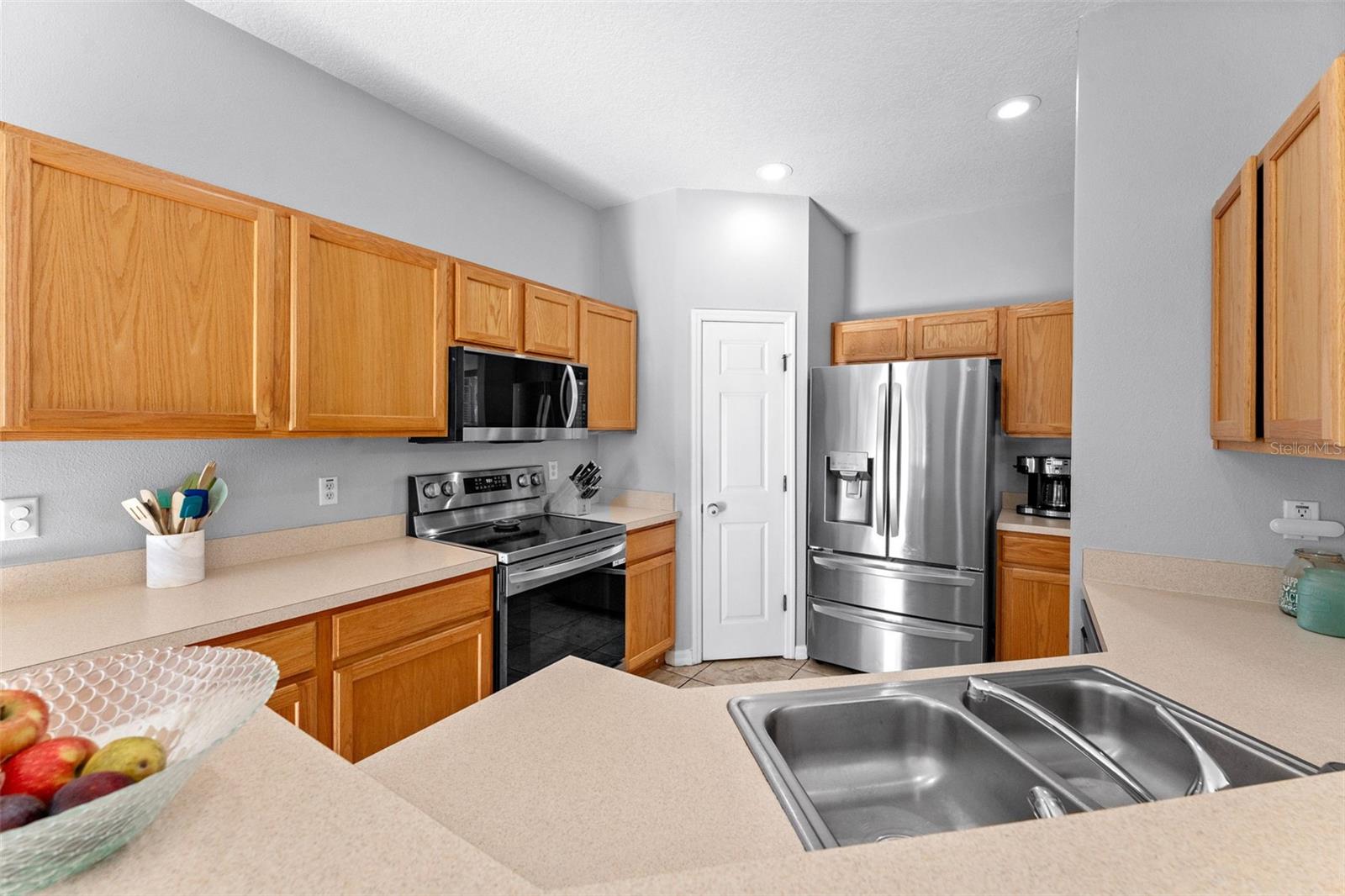 BAY BREEZE COVE - Residential