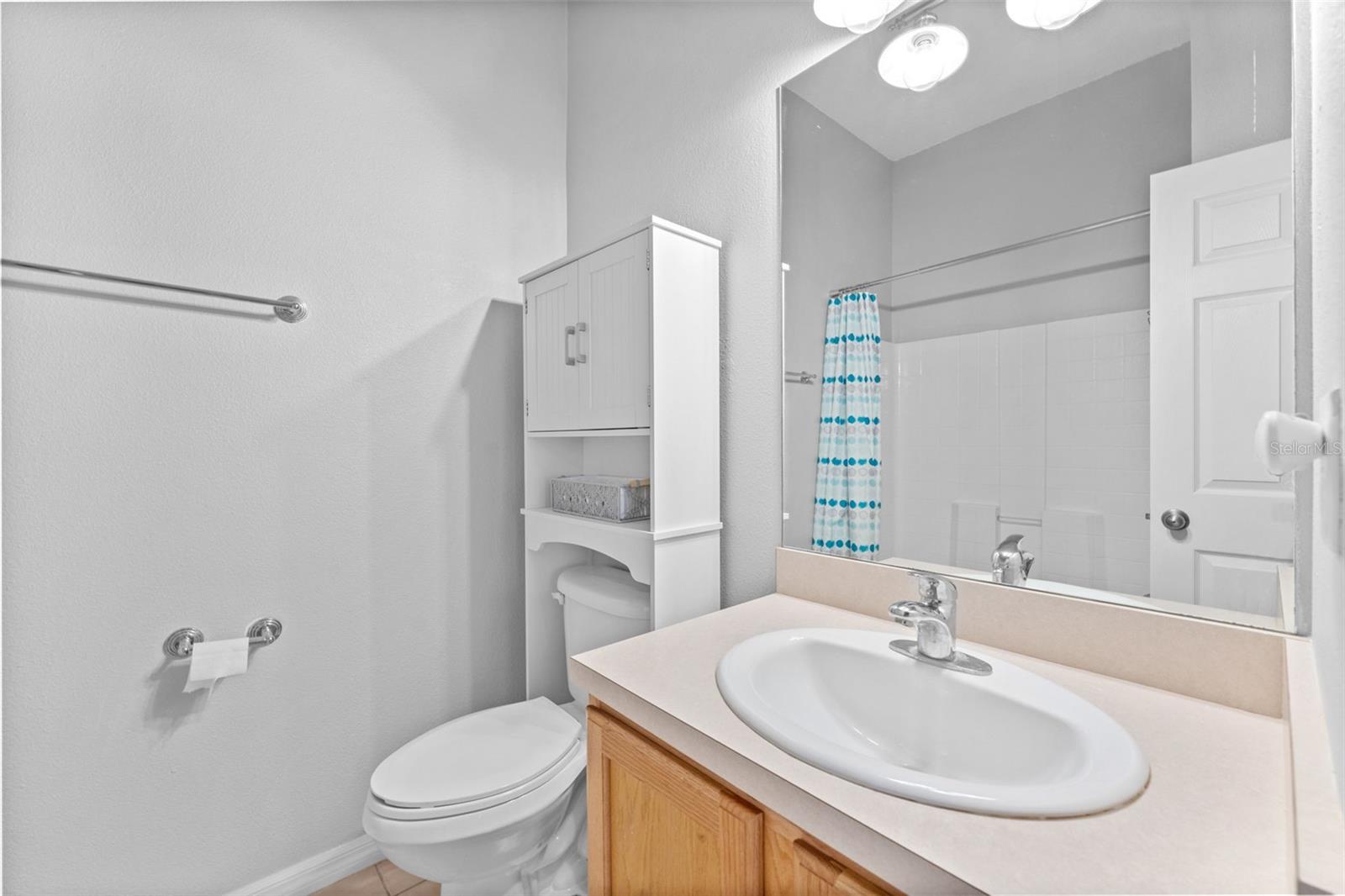 BAY BREEZE COVE - Residential