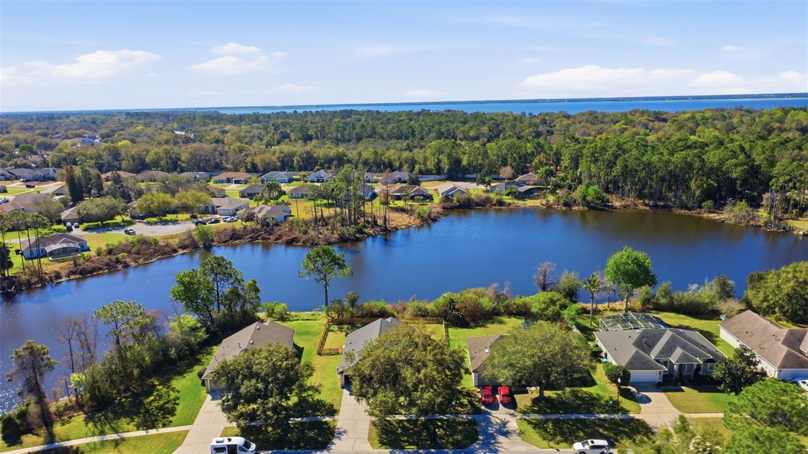 TWIN LAKES AT DELTONA UNIT 01 - Residential