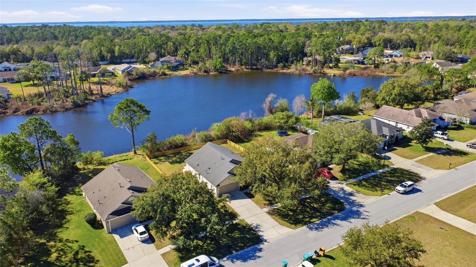 TWIN LAKES AT DELTONA UNIT 01 - Residential