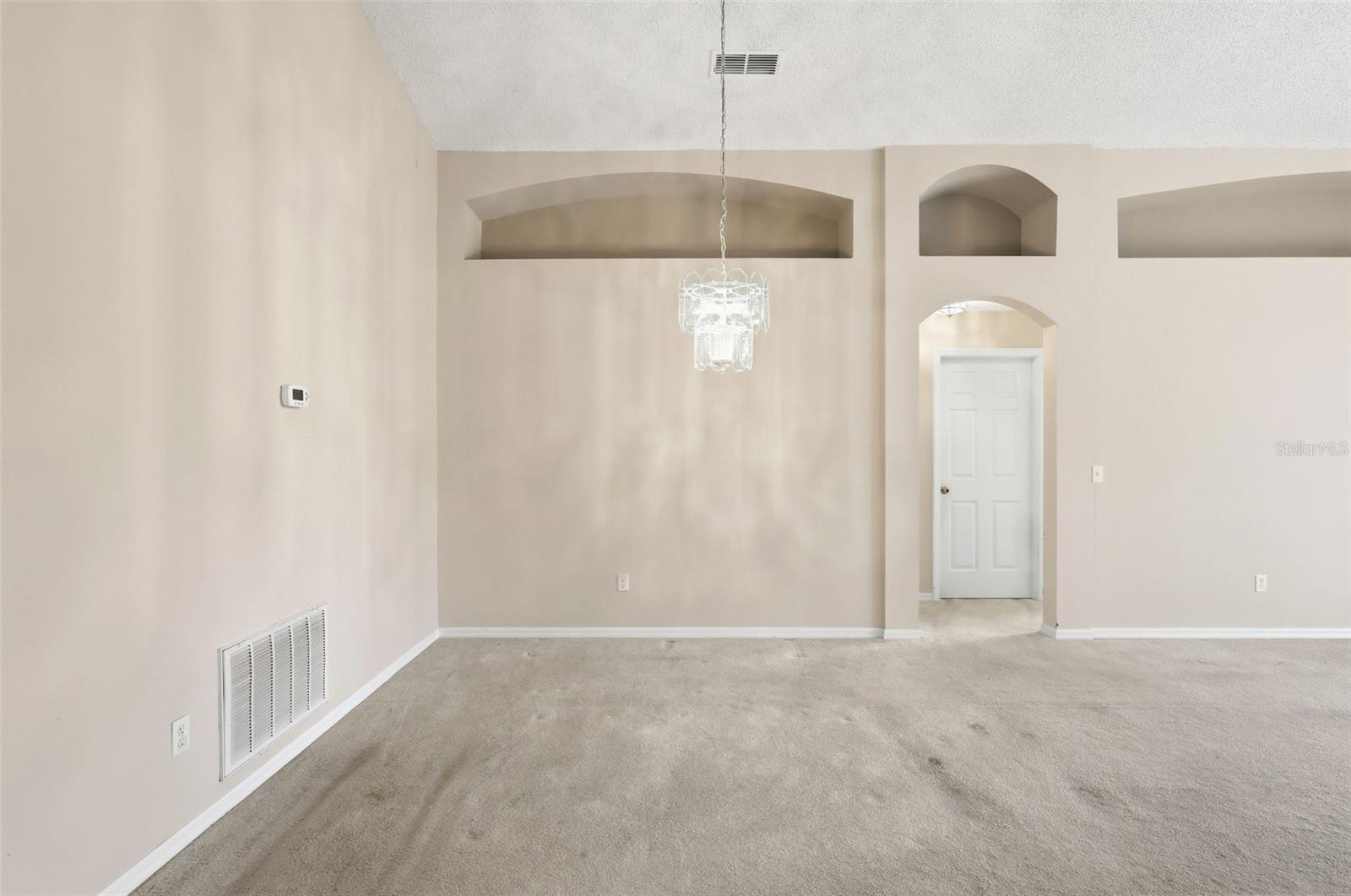 TWIN LAKES AT DELTONA UNIT 01 - Residential