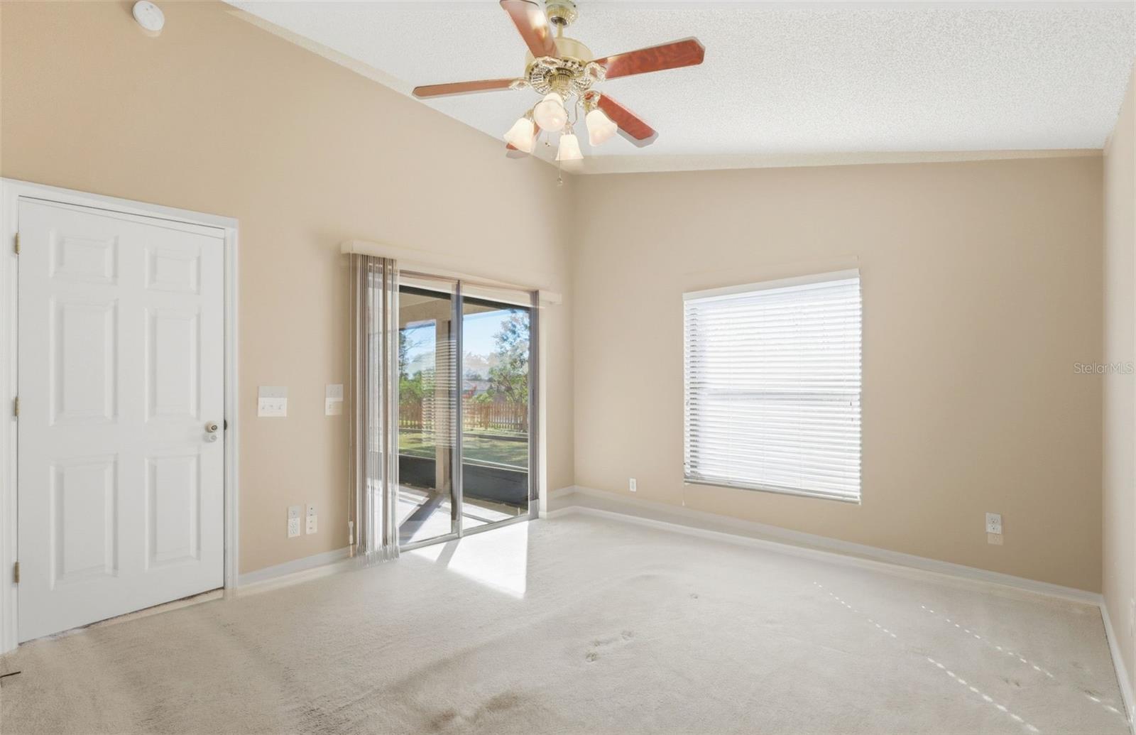 TWIN LAKES AT DELTONA UNIT 01 - Residential