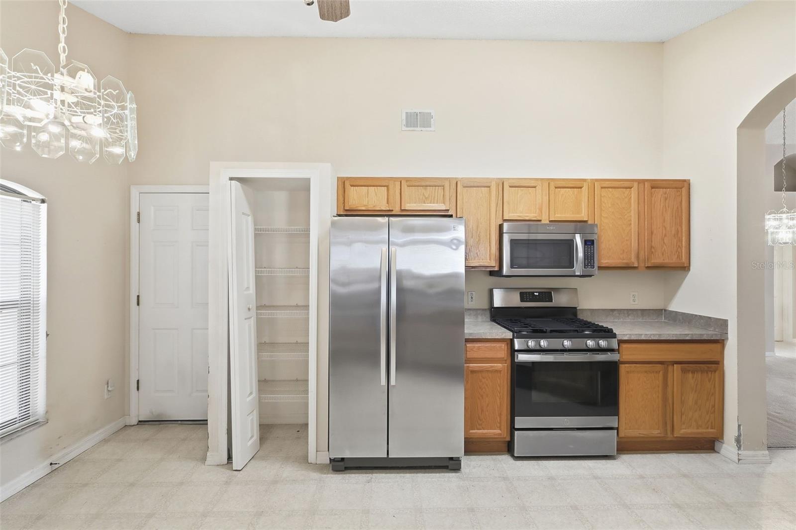 TWIN LAKES AT DELTONA UNIT 01 - Residential