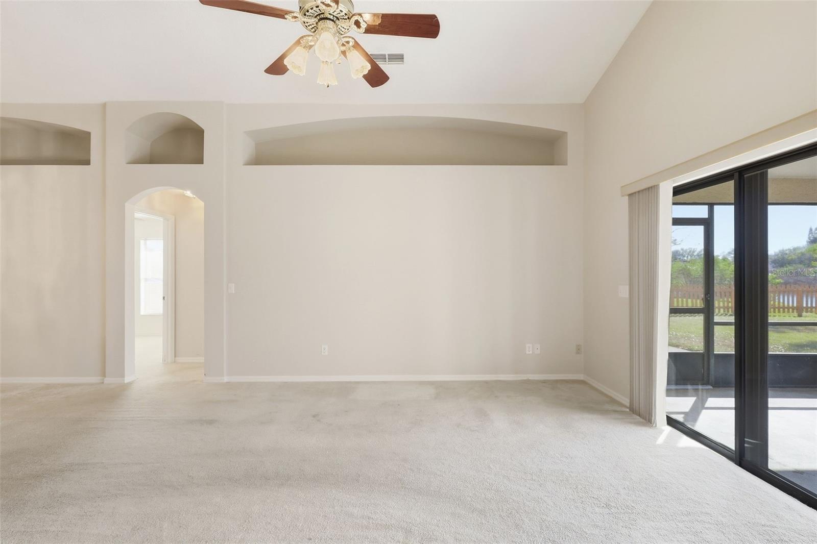 TWIN LAKES AT DELTONA UNIT 01 - Residential