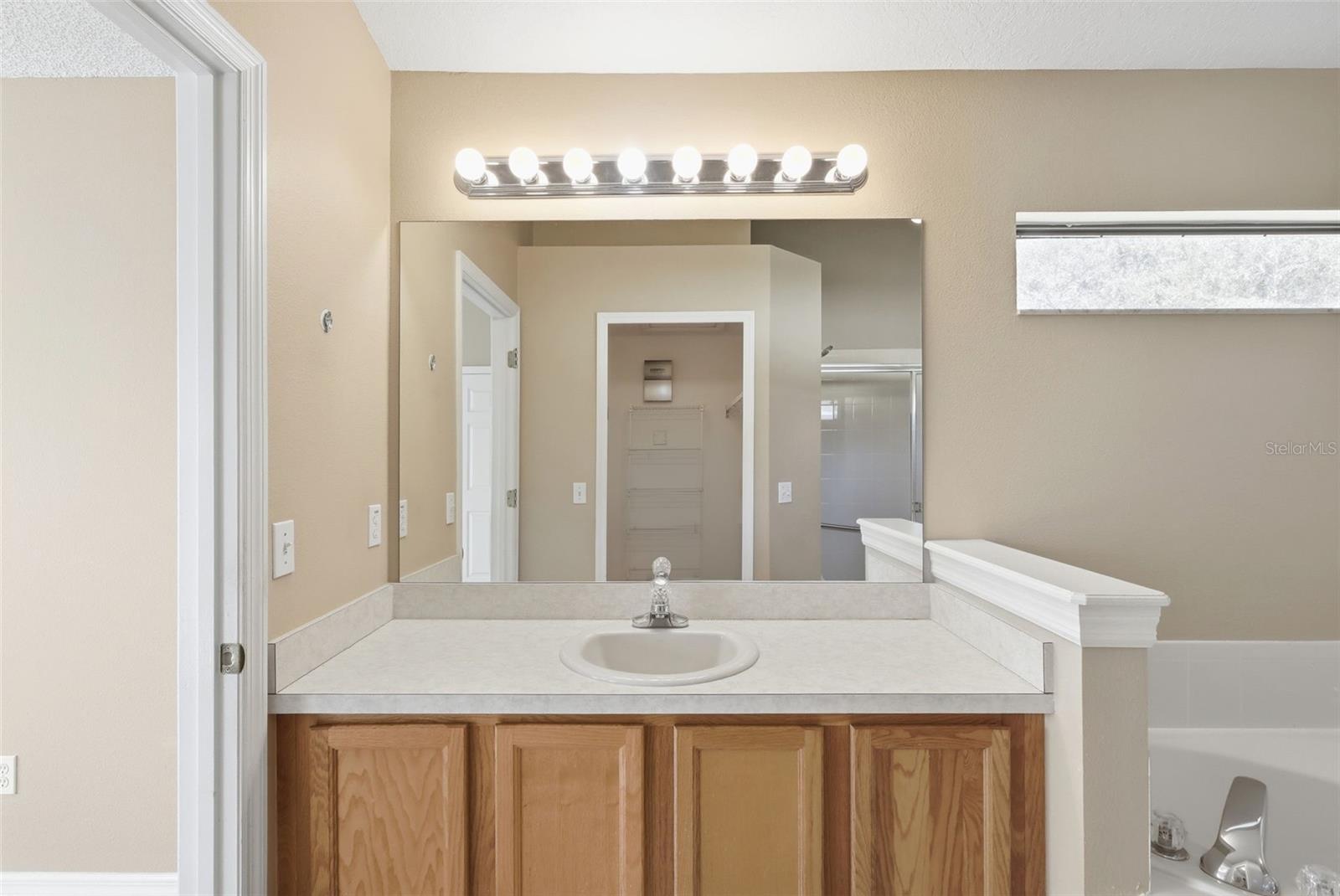 TWIN LAKES AT DELTONA UNIT 01 - Residential