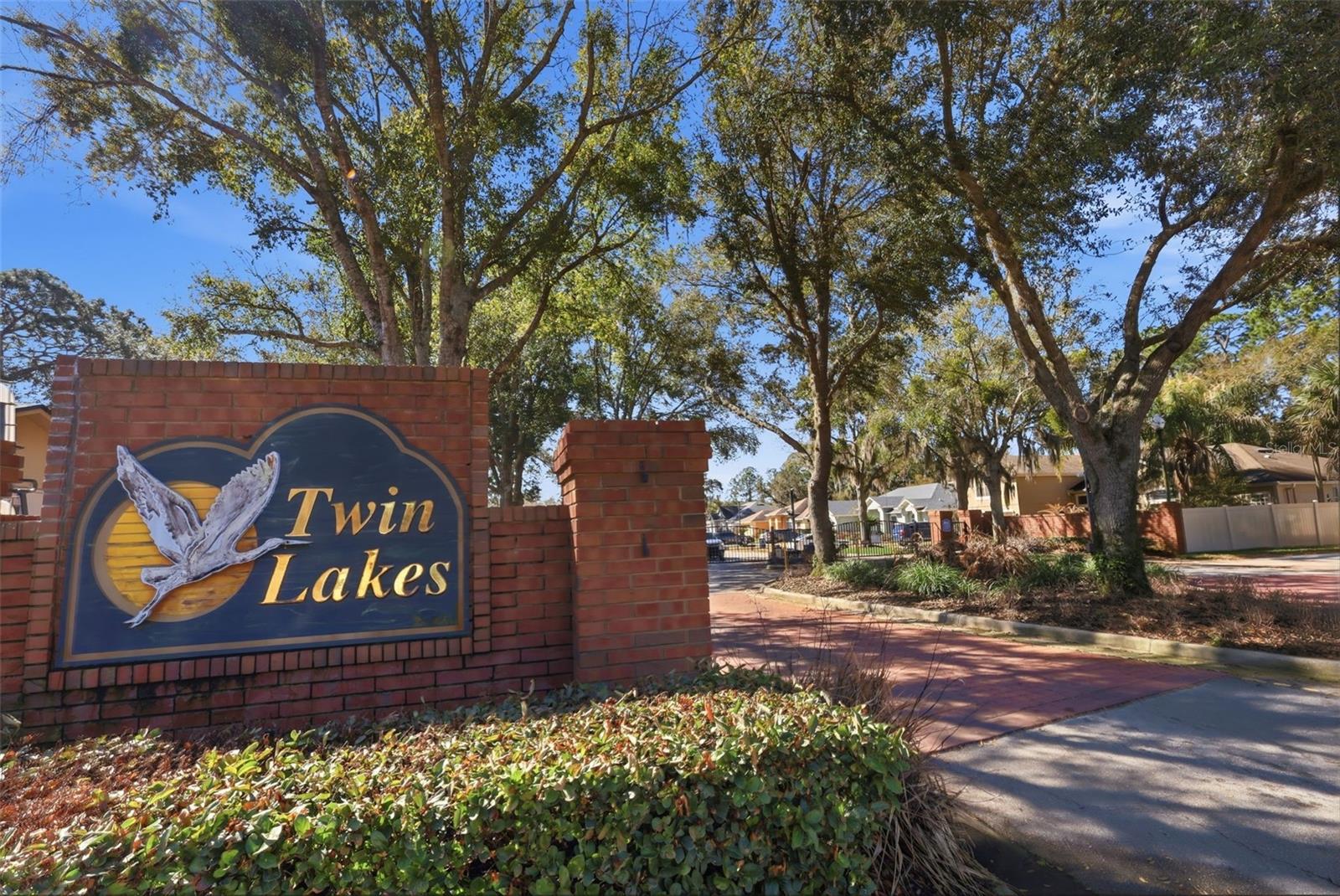 TWIN LAKES AT DELTONA UNIT 01 - Residential
