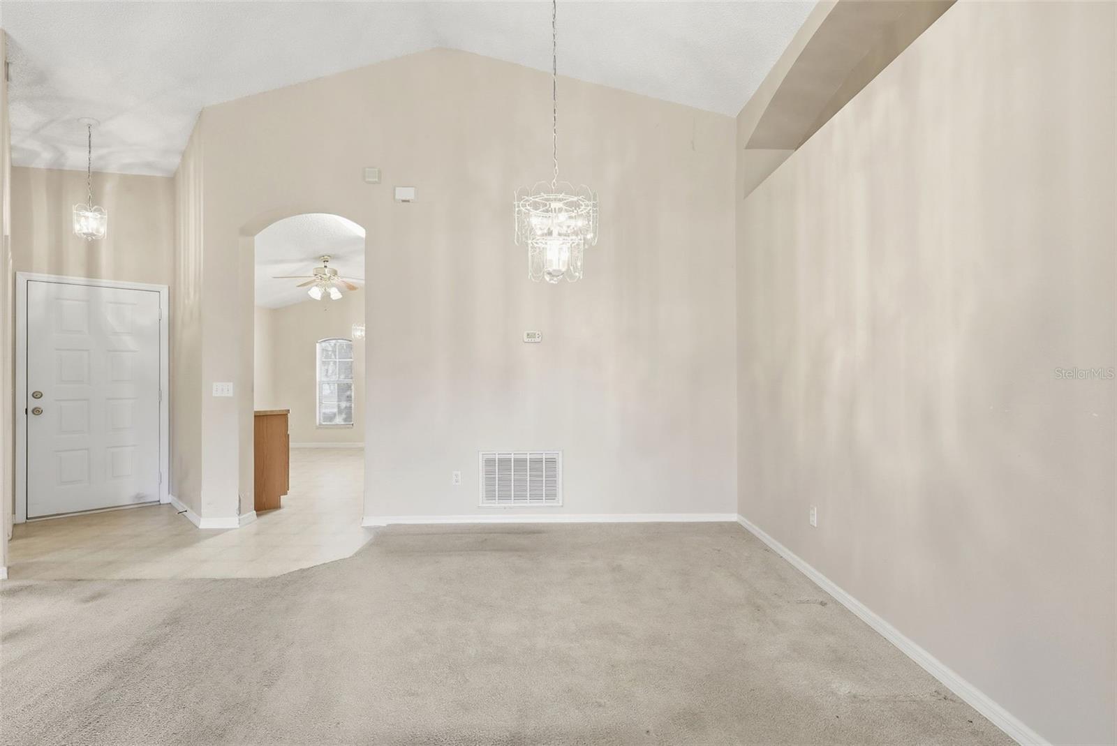 TWIN LAKES AT DELTONA UNIT 01 - Residential