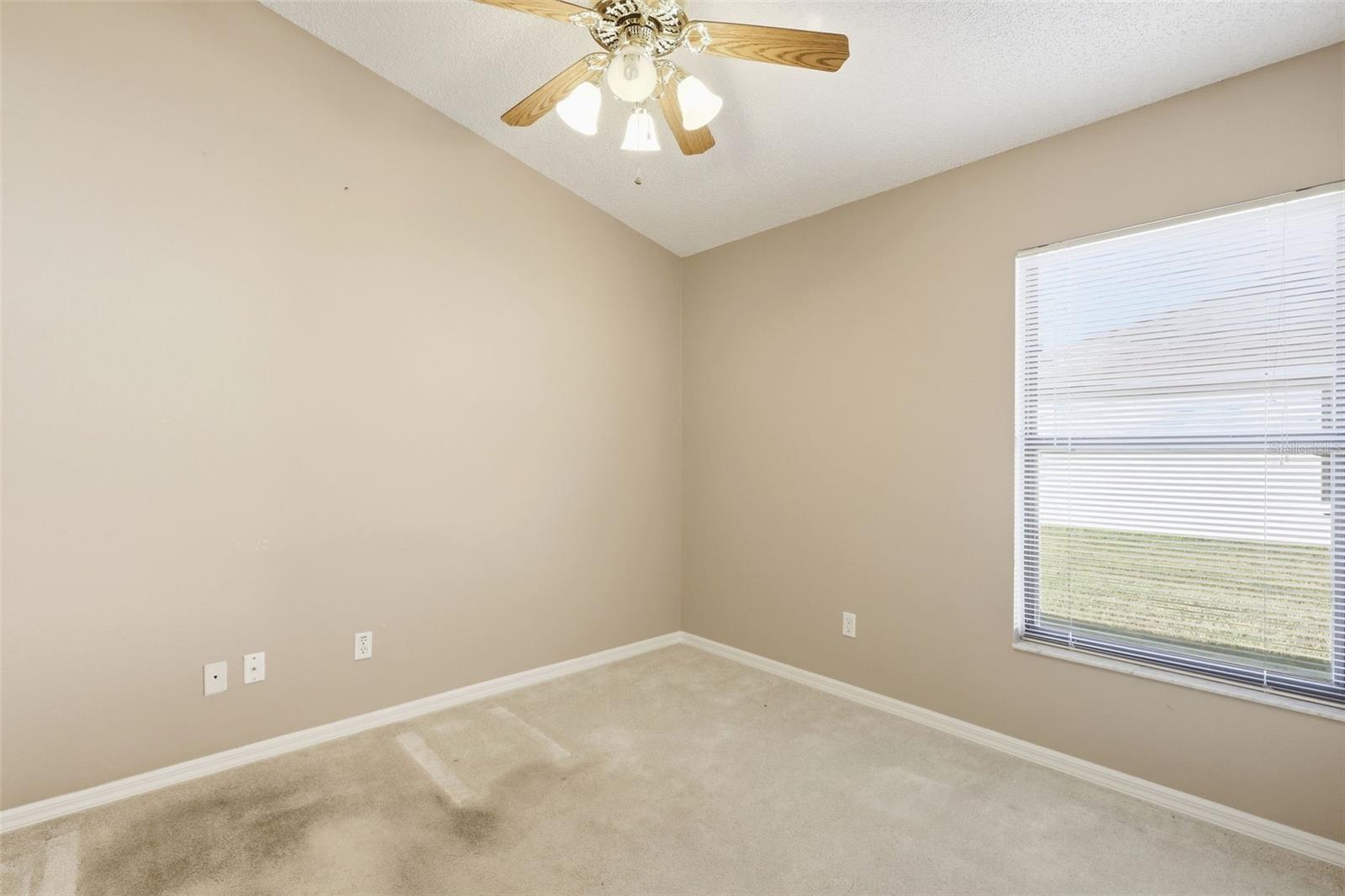 TWIN LAKES AT DELTONA UNIT 01 - Residential