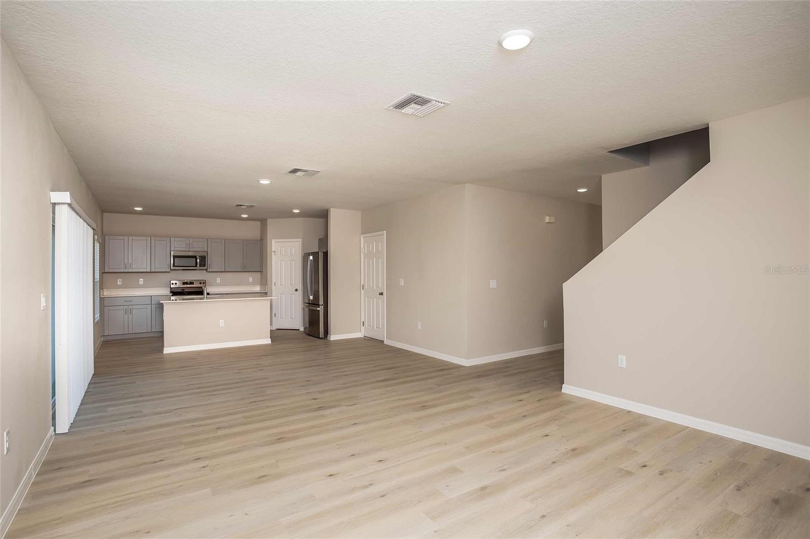 LAWSON DUNES - Residential