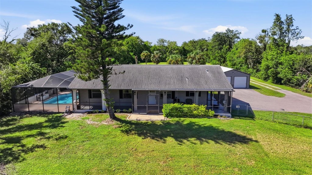 Photo of 11711 Messler Road, Gibsonton, FL 33534 (MLS # TB8560476)