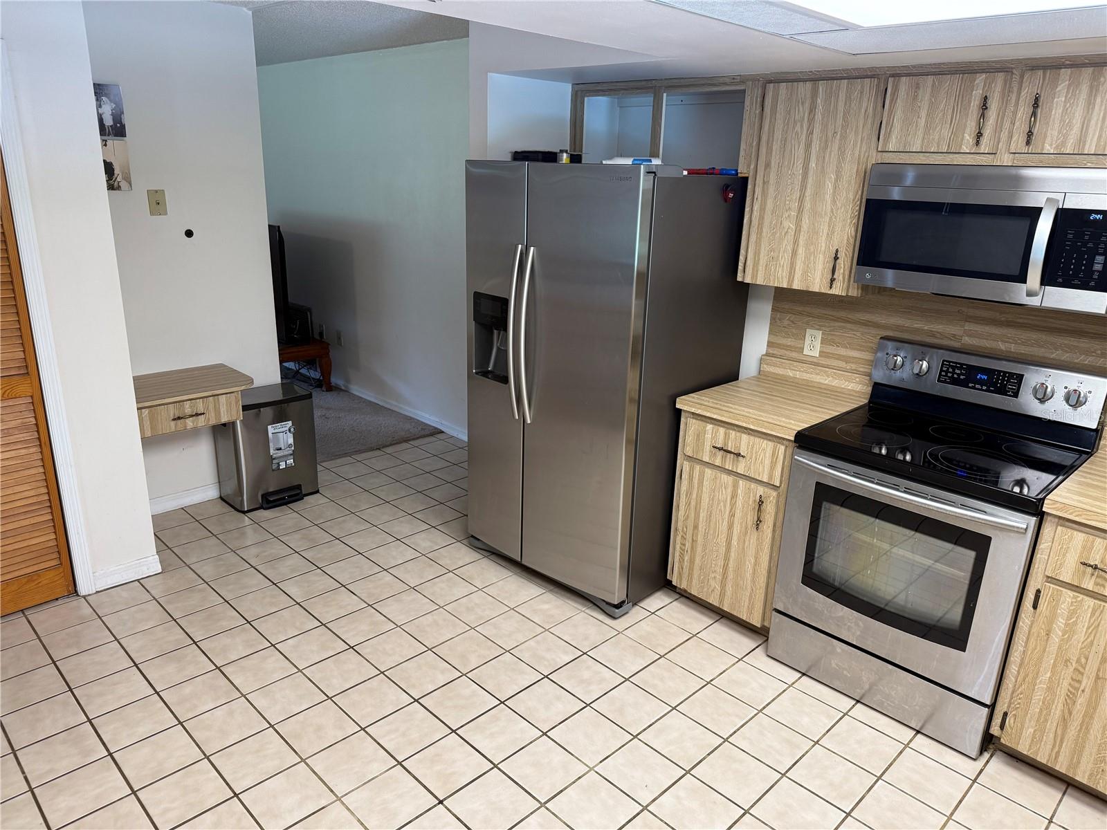 SUMTER GARDENS 07 - Residential