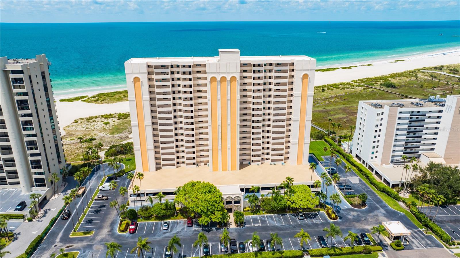 View CLEARWATER BEACH, FL 33767 condo