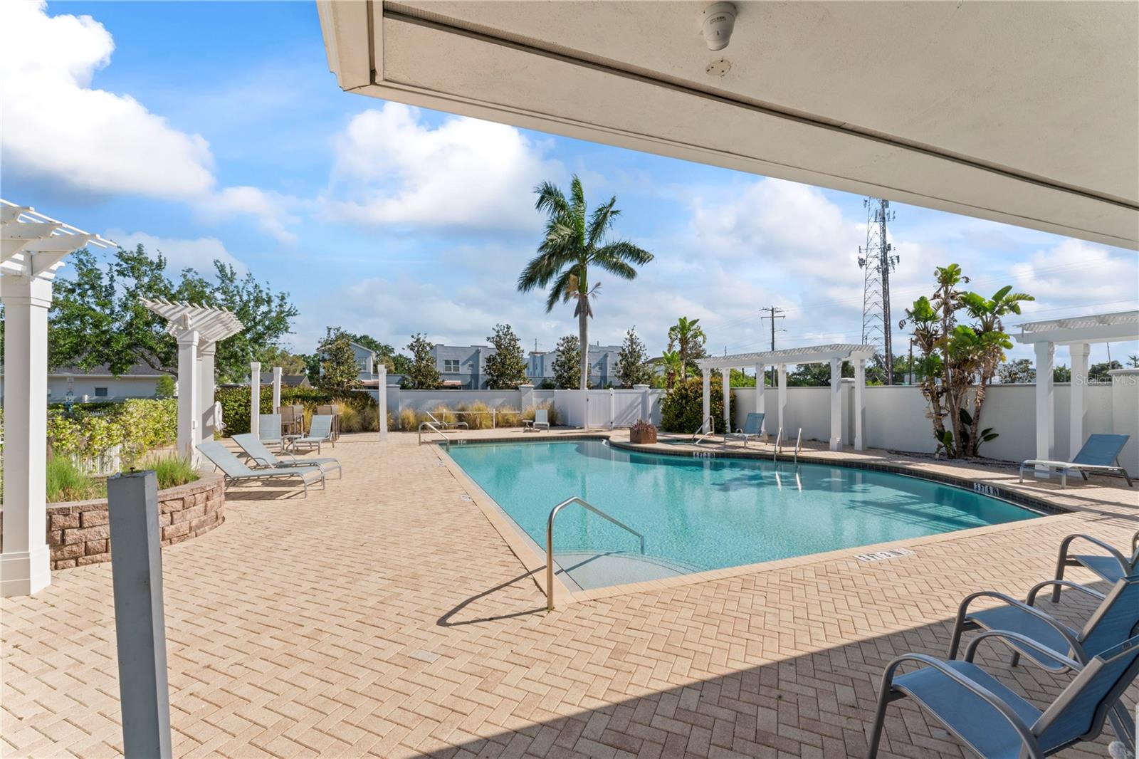 4513 BAY SPRING COURT