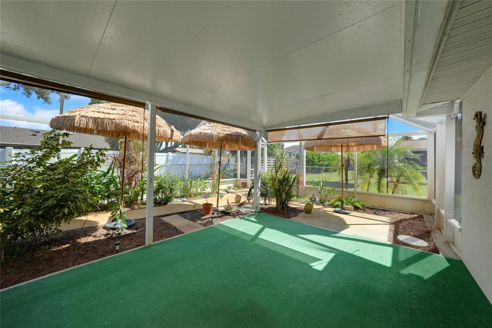 1004 - SOUTH VENICE UNIT 18 - Residential