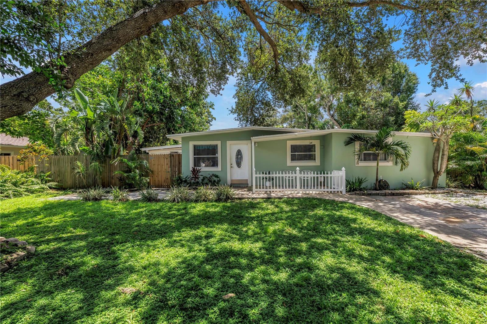 Beautifully Remodeled Home with Bonus Spaces & Pool in Desirable Meadowlawn
Welcome to your new home in the highly sought-after Meadowlawn neighborhood! This fully remodeled property offers a spacious layout, modern upgrades, and versatile bonus areas perfect for today's lifestyle.
Key Features:
Bonus Room: A separate 200 sq. ft. air-conditioned bonus room that can serve as a 4th bedroom, studio, bar, home office, or guest suite.
Workshop: A 140 sq. ft. workshop conveniently located in the attached laundry room—ideal for hobbies, storage, or creative projects.
Outdoor Living: Relax or entertain on the large 276 sq. ft. covered porch. A spacious utility shed provides additional storage, and the above-ground pool offers a refreshing escape during warm Florida days.
Completely Remodeled: Upgraded electric and plumbing, brand-new appliances, custom hardwood cabinetry with granite countertops, and new ceiling fans and fixtures—all with energy-saving LED lighting.
Prime Location: Just a short walk to elementary, middle, and high schools, as well as local shopping and dining options.
Fenced Yard & Landscaping: Fully fenced for privacy with well-established landscaping for beauty and shade.
This move-in-ready home offers comfort, functionality, and fun—inside and out. Come see everything it has to offer!