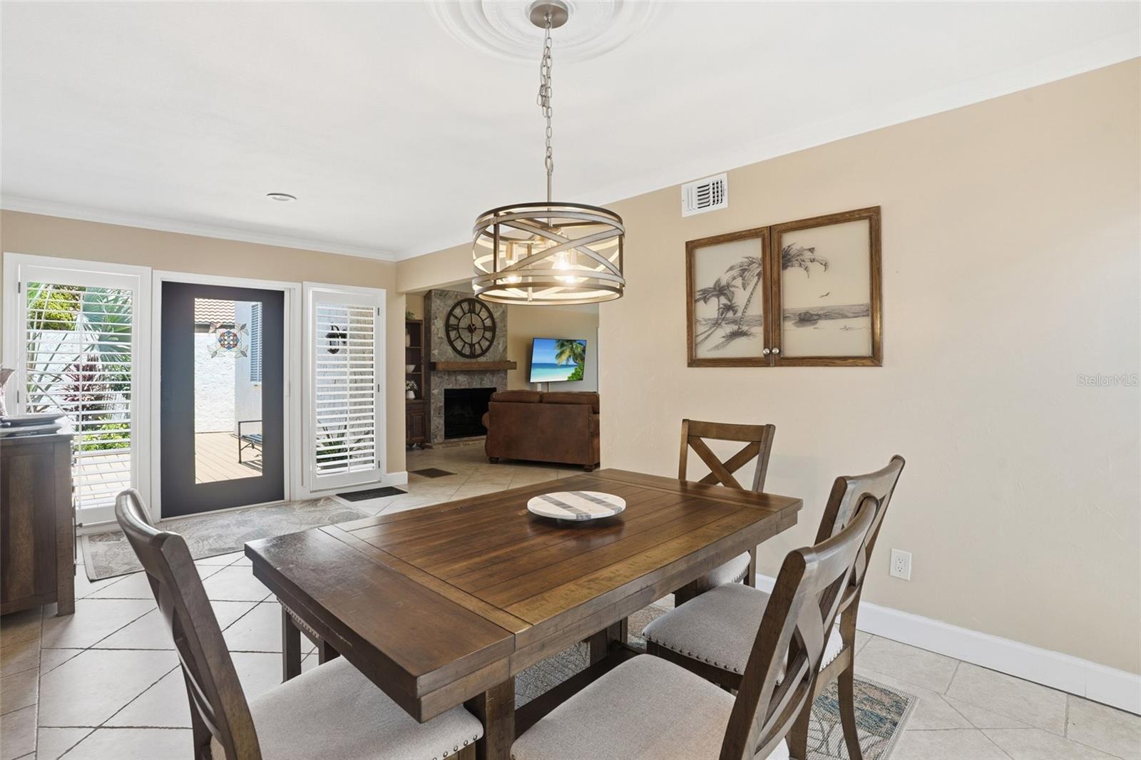 EMERALD POINTE VILLAS PH 02 - Residential